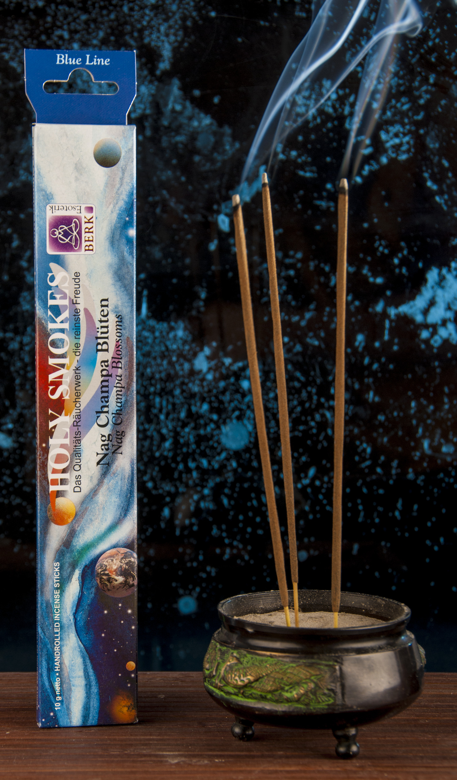 Blue Line Holy Smokes Räucherstäbchen - Nag Champa Blüten 